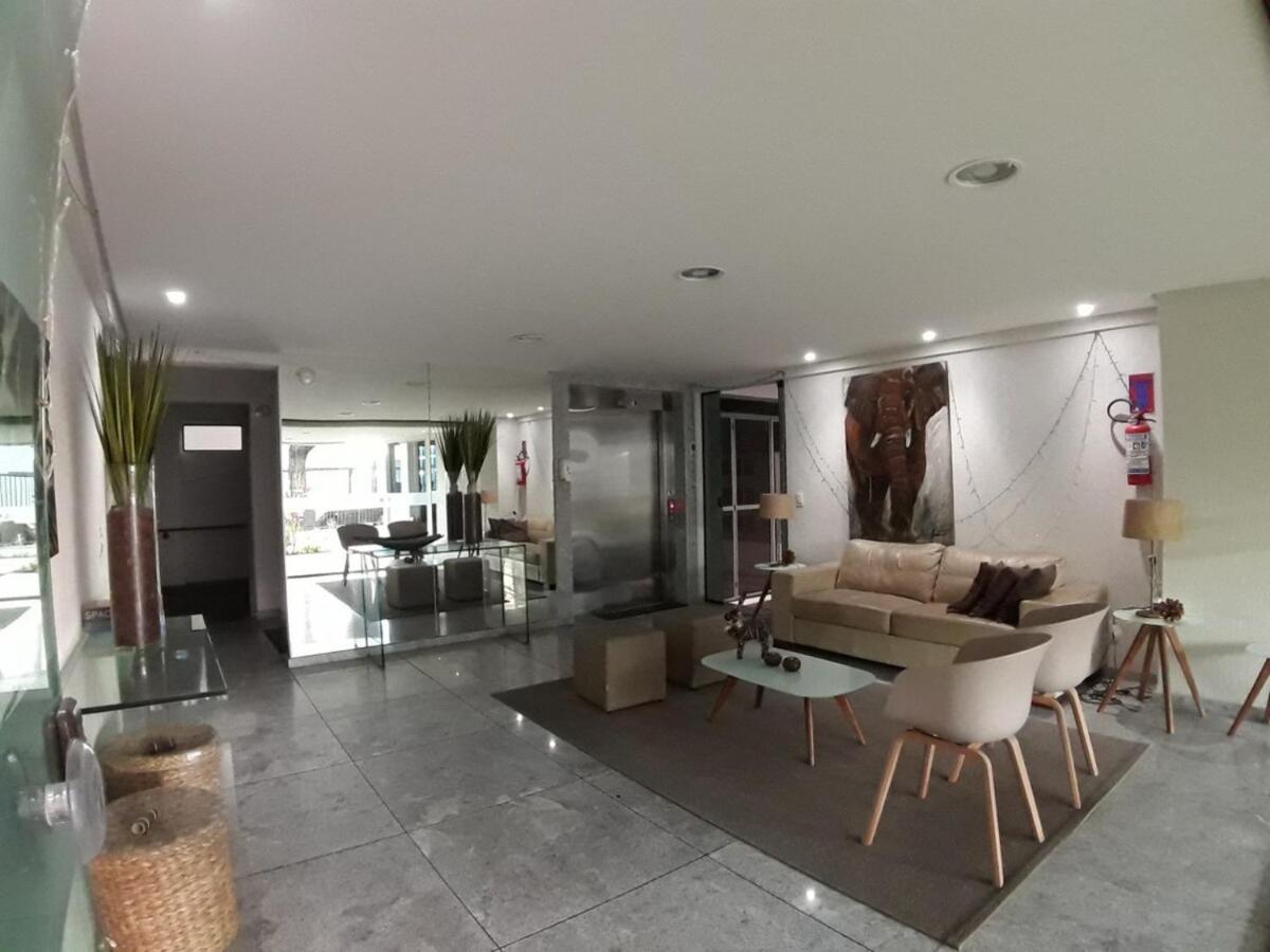 Golden 202 - Flat Aconchegante Perto De *